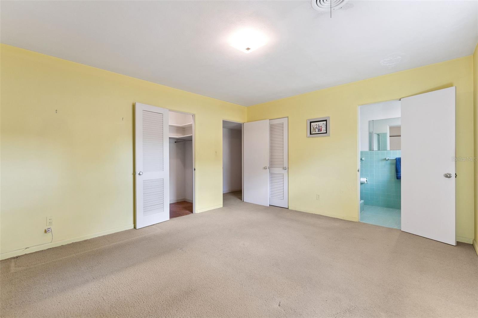 BEL AIR HILLS - Residential