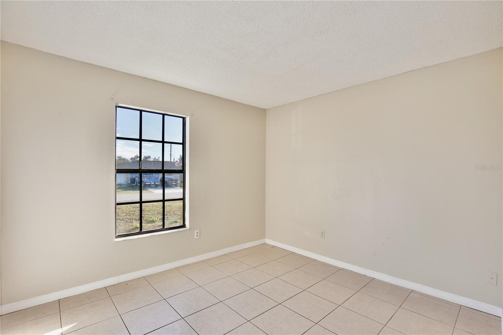 DELTONA LAKES UNIT 34 - Residential