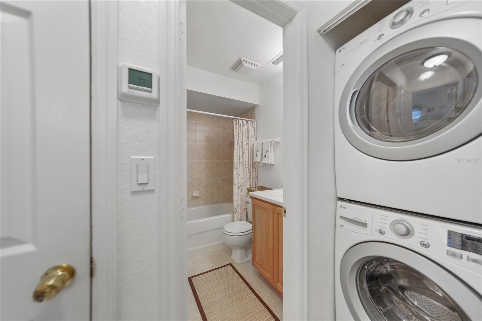 LAKESHORE CHARLOTTE COUNTY PH 03 - Residential