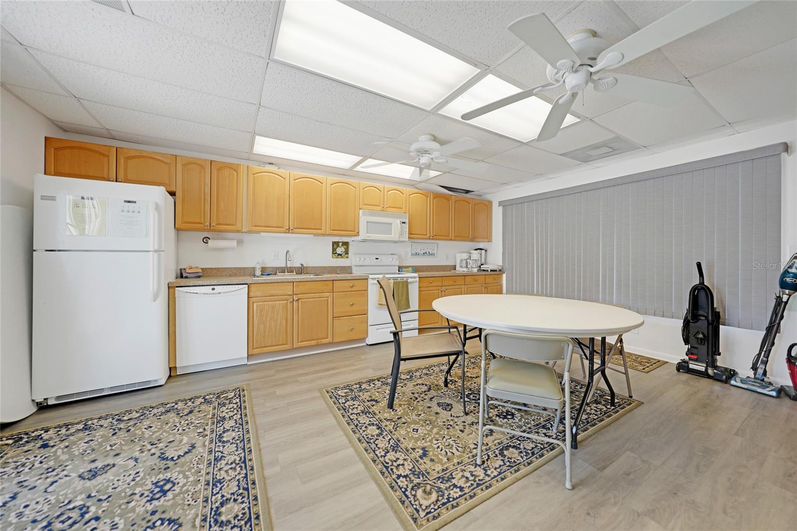 LAKESHORE CHARLOTTE COUNTY PH 03 - Residential