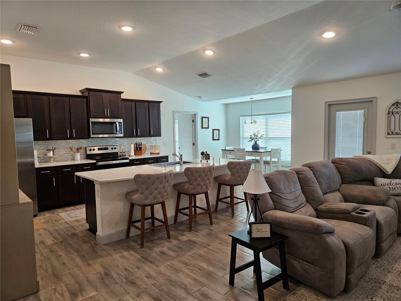 OAKS/OCALA XING SOUTH PH ONE - Residential