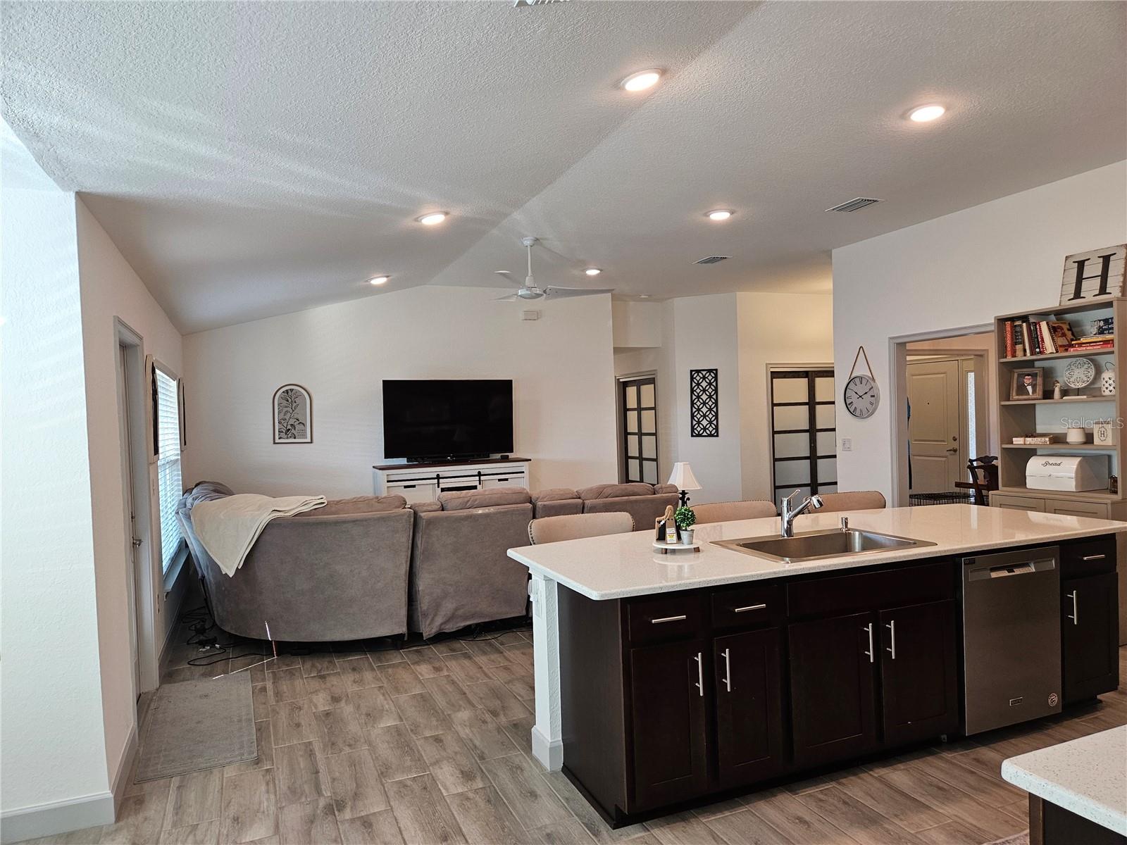 OAKS/OCALA XING SOUTH PH ONE - Residential