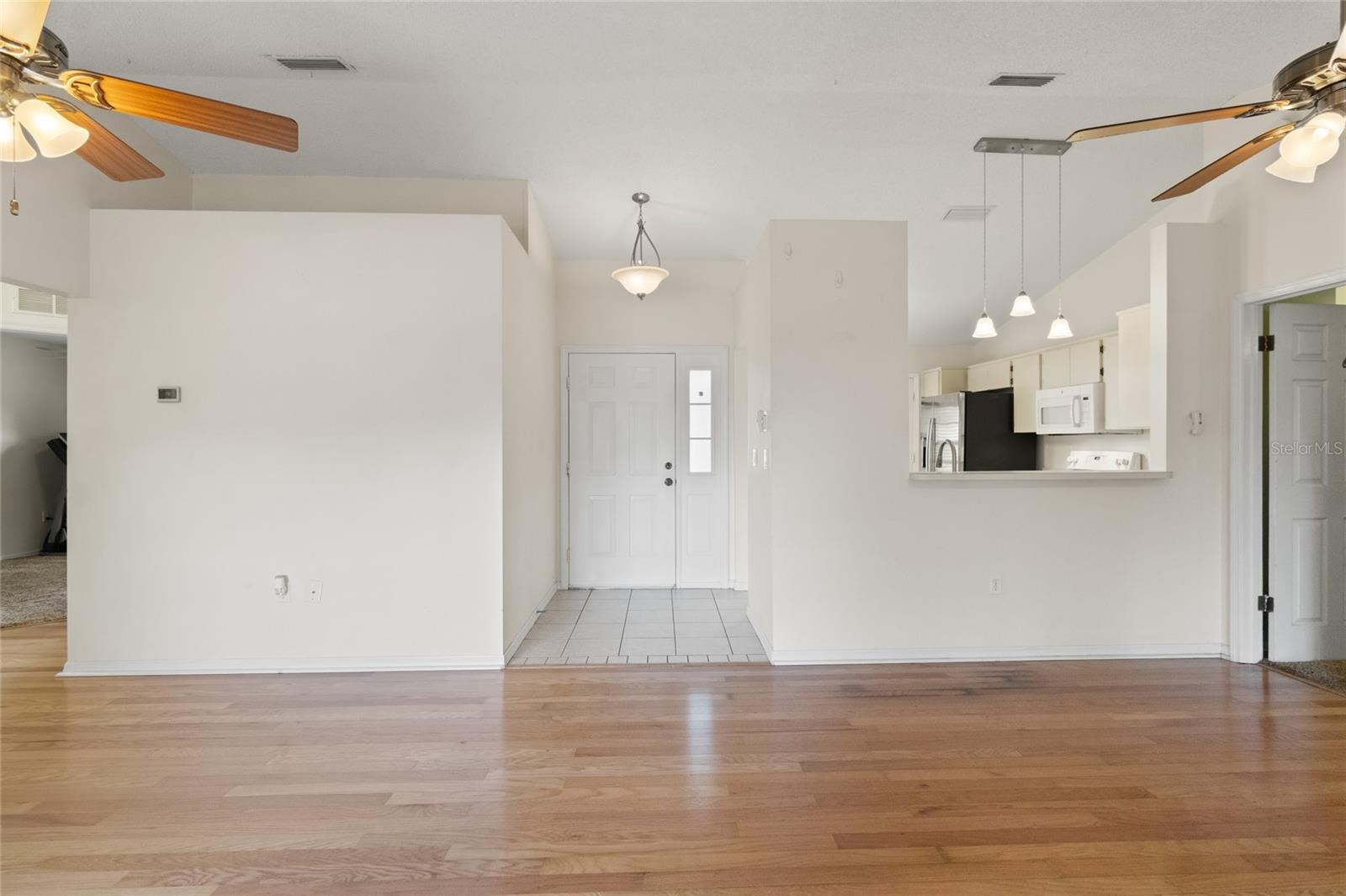 BEACON WOODS EAST - Residential