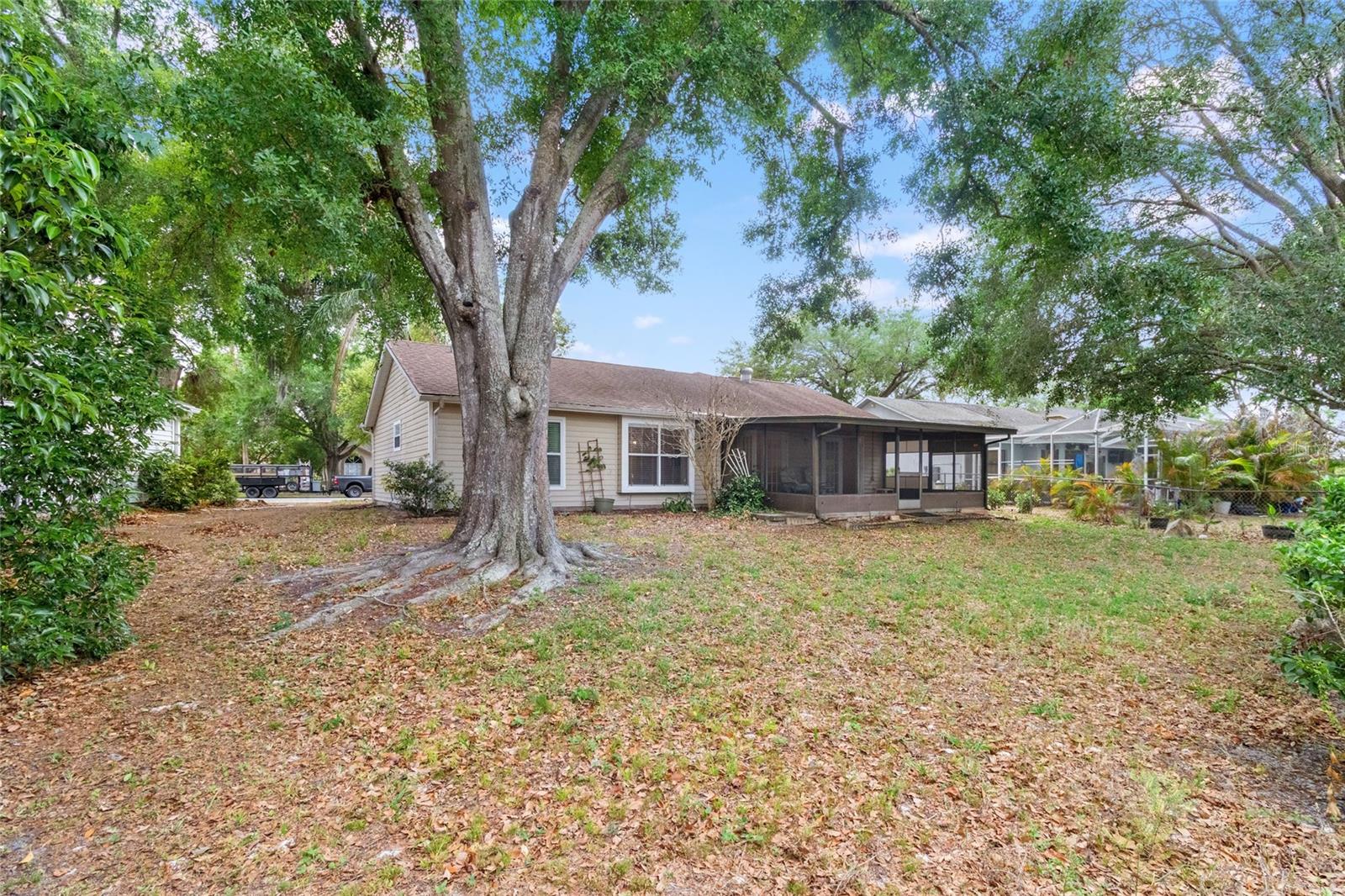 BEACON WOODS EAST - Residential