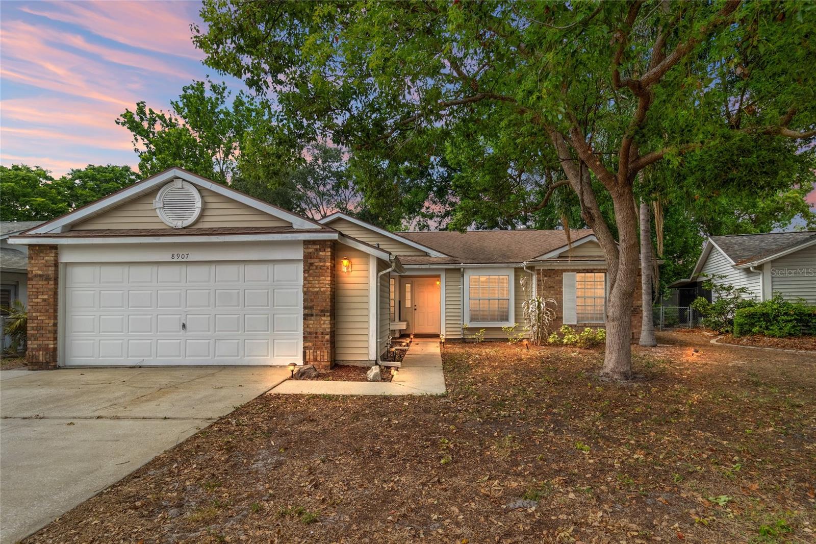 BEACON WOODS EAST - Residential