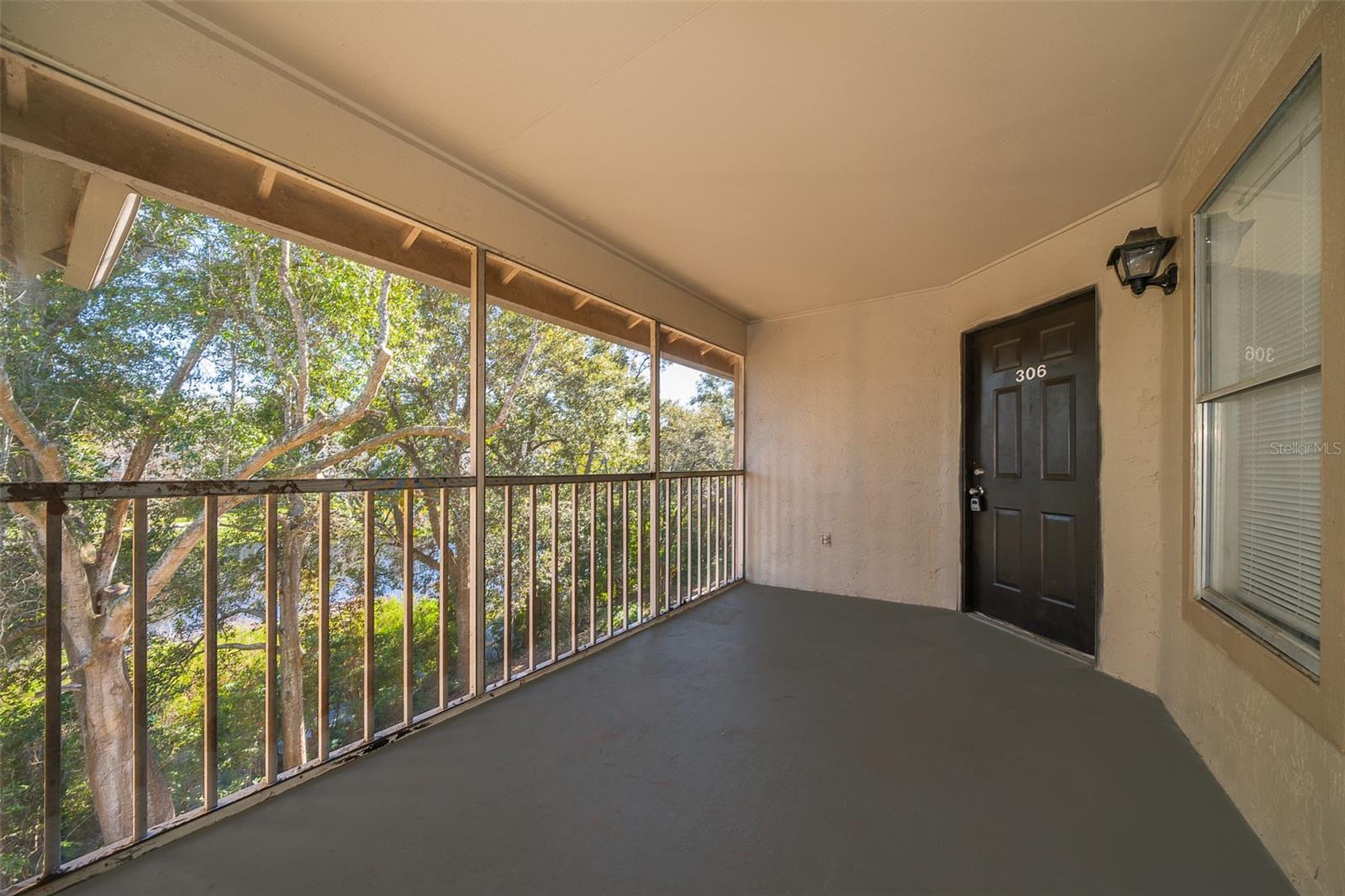 LANDING A CONDO - Residential Lease