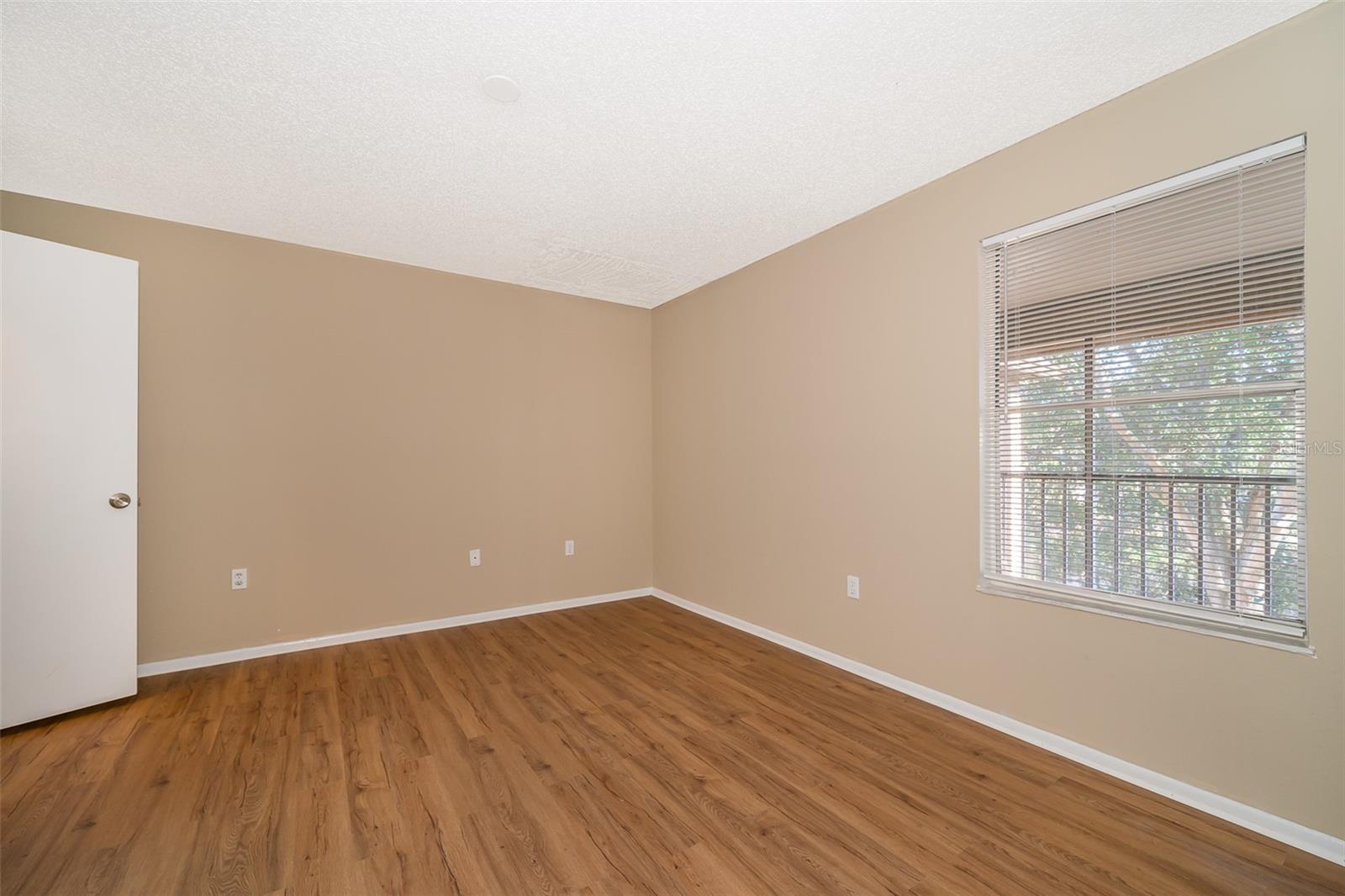 LANDING A CONDO - Residential Lease