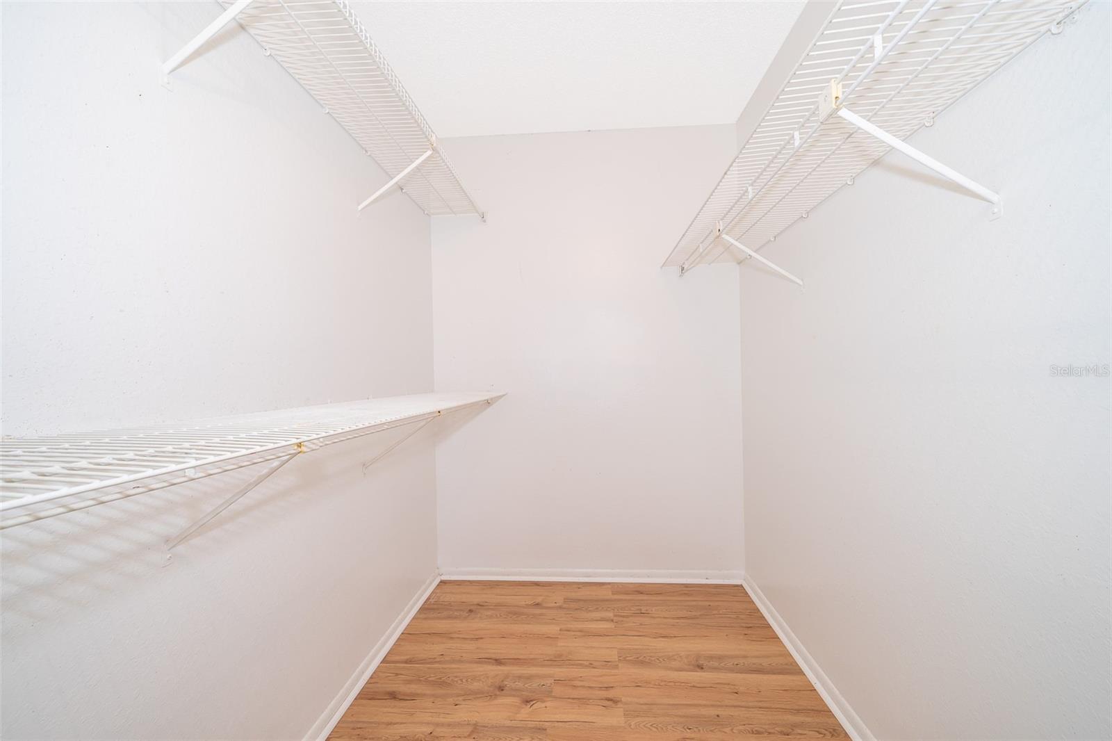 LANDING A CONDO - Residential Lease