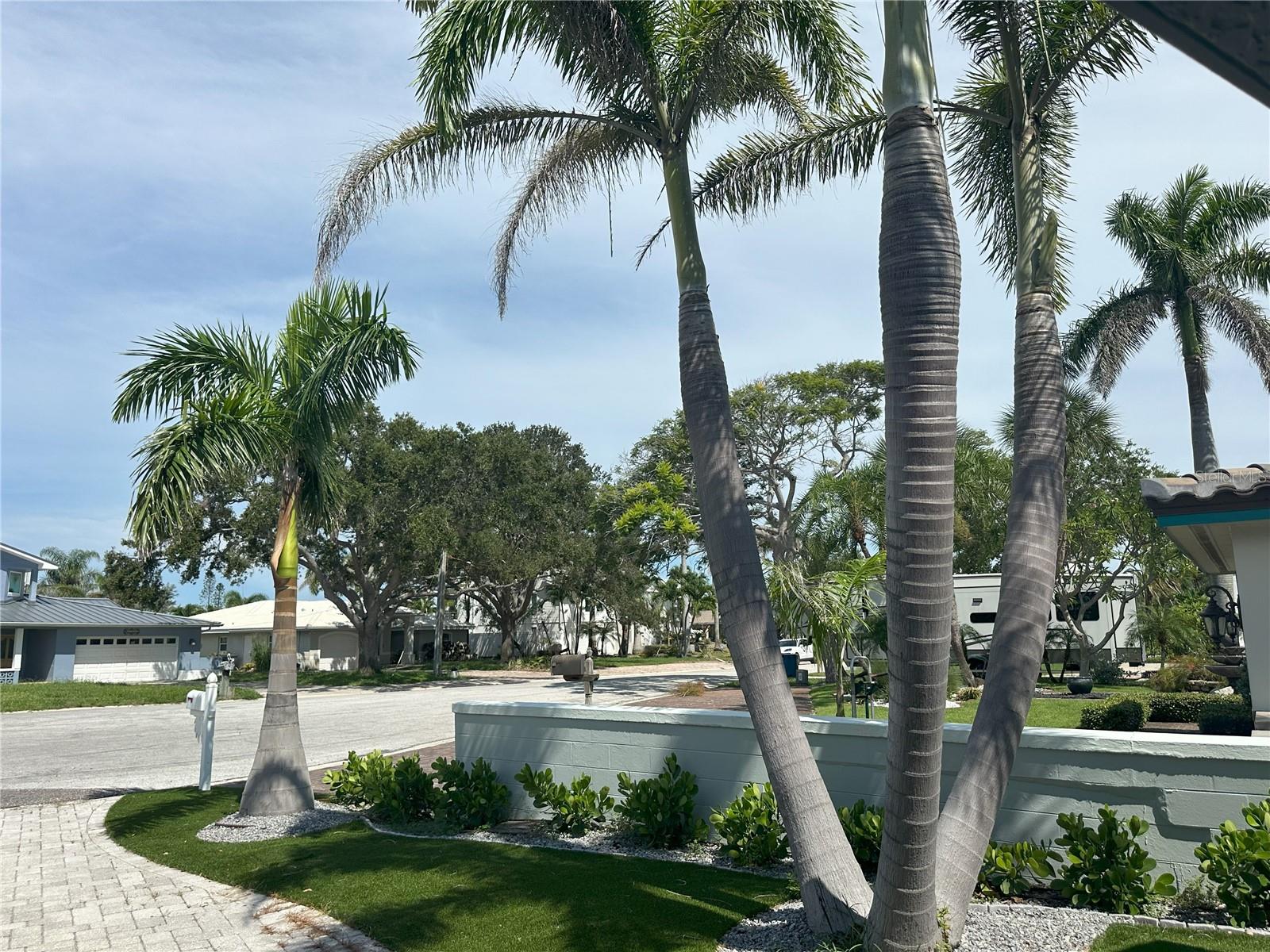 PARADISE ISLAND - Residential