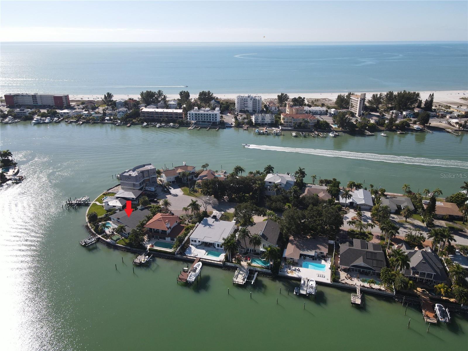 PARADISE ISLAND - Residential
