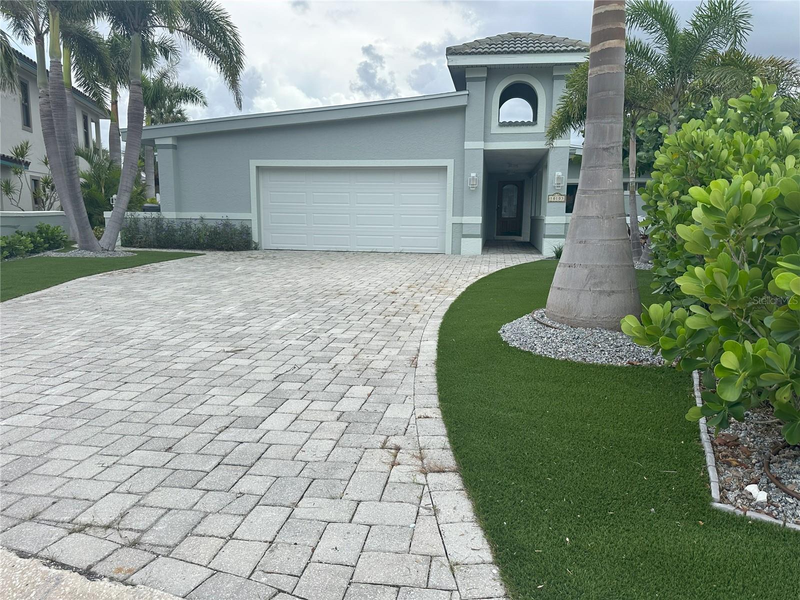 PARADISE ISLAND - Residential