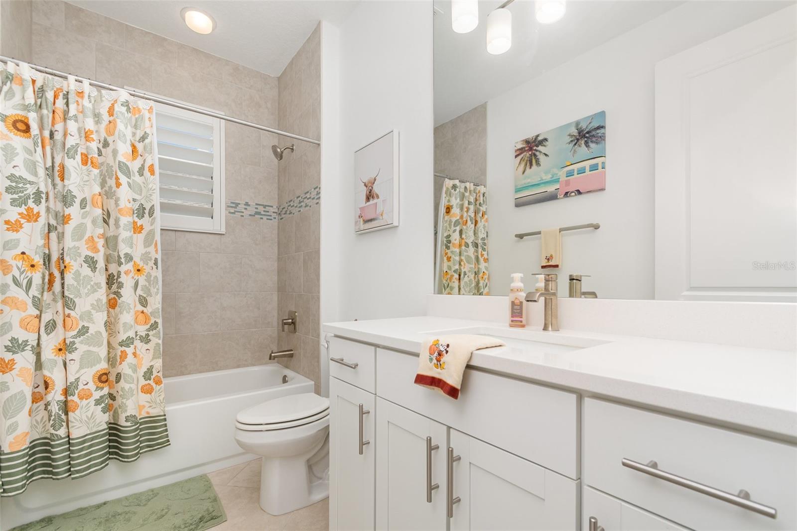 VICTORIA HILLS - Residential