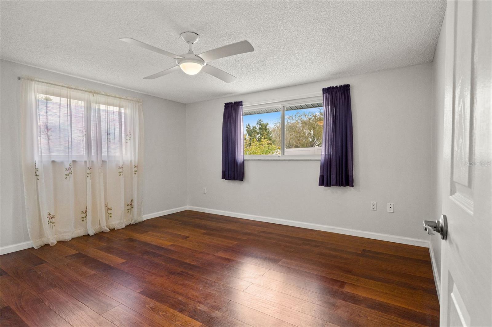 EMBASSY HILLS - Residential