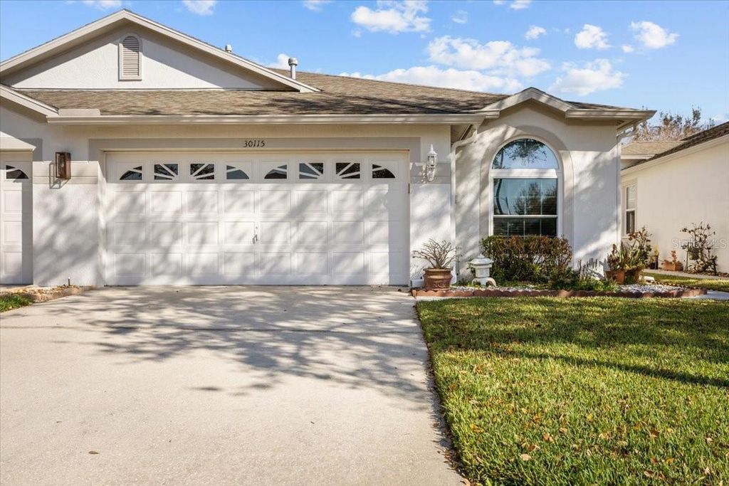 Photo of 30115 Emmetts Court, Wesley Chapel, FL 33543 (MLS # TB8485134)