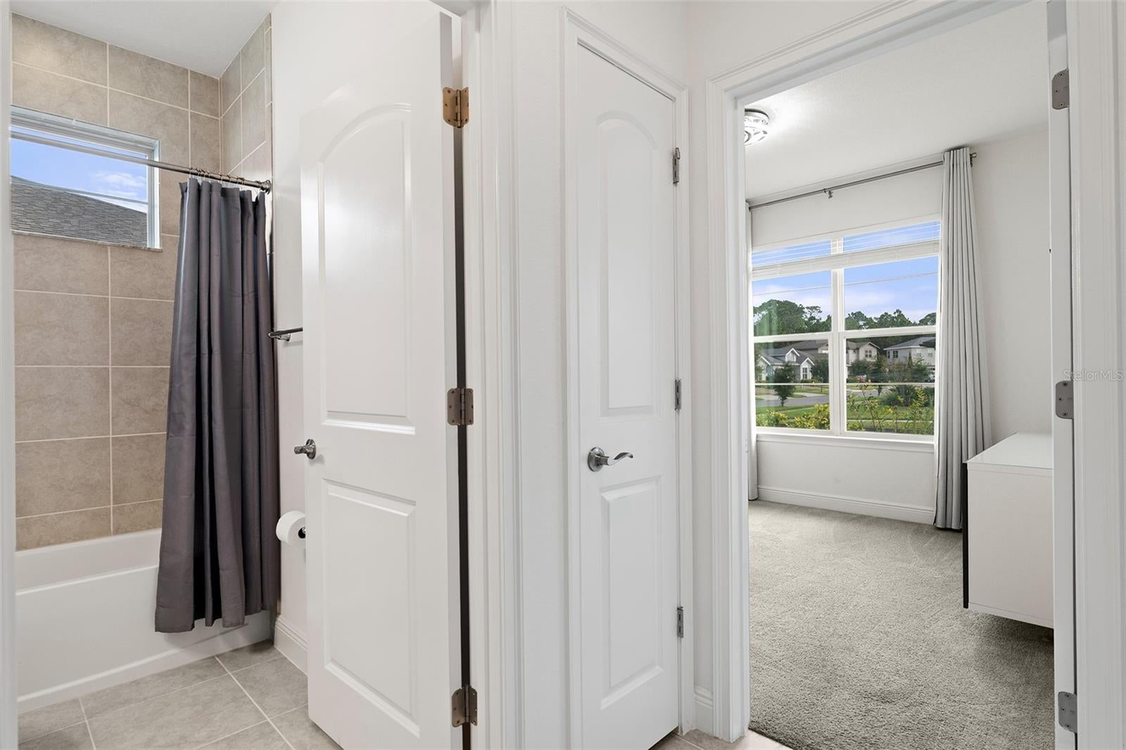 3116 OXBOW CT