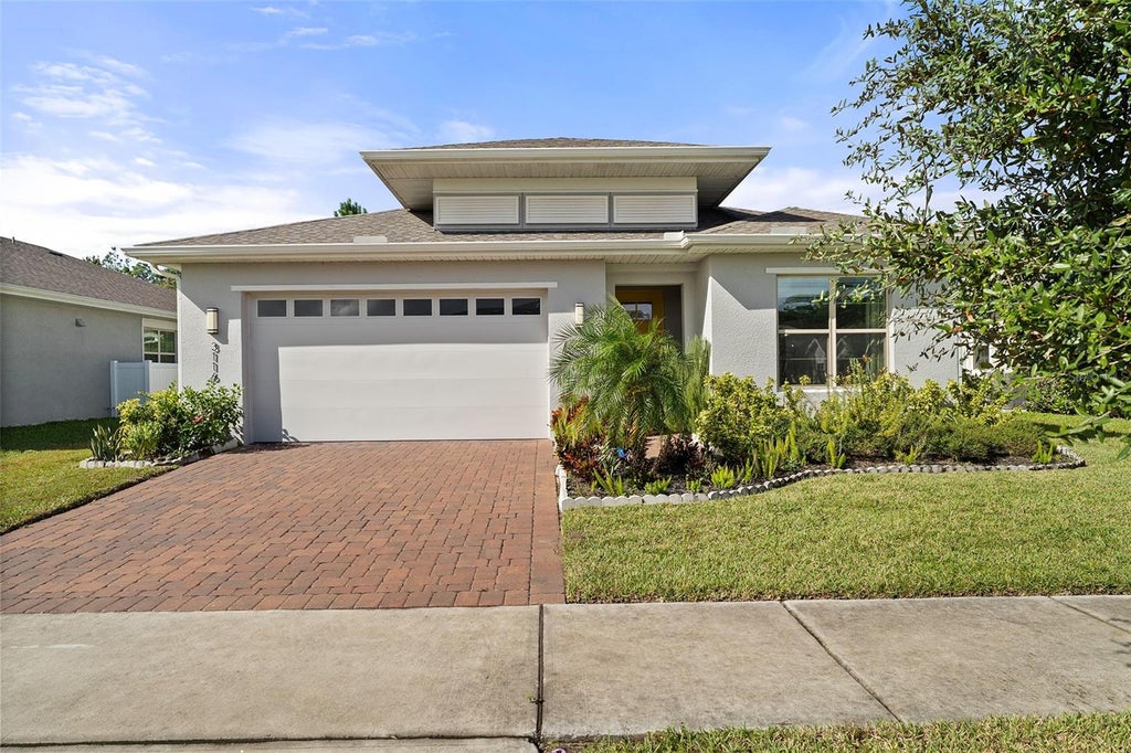 Photo of 3116 Oxbow Ct, Saint Cloud, FL 34773 (MLS # S5159872)