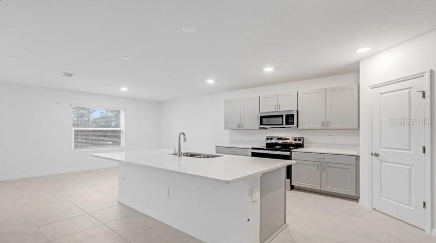 WATERSTONE - Residential