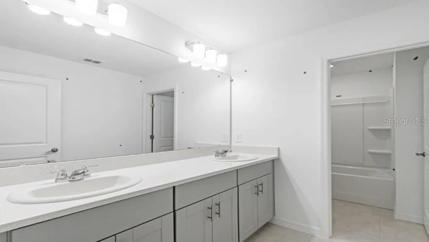 WATERSTONE - Residential