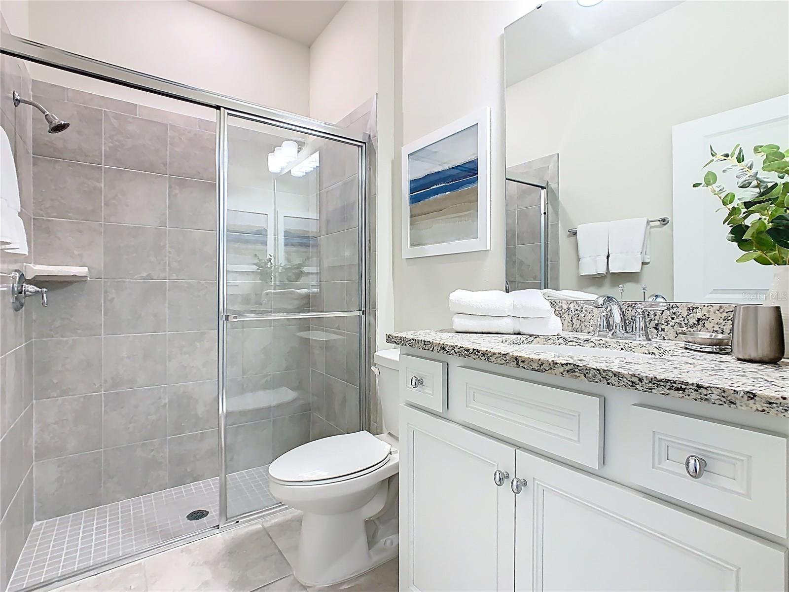 WINDSOR ISLAND RESIDENCE PH 3 - Residential