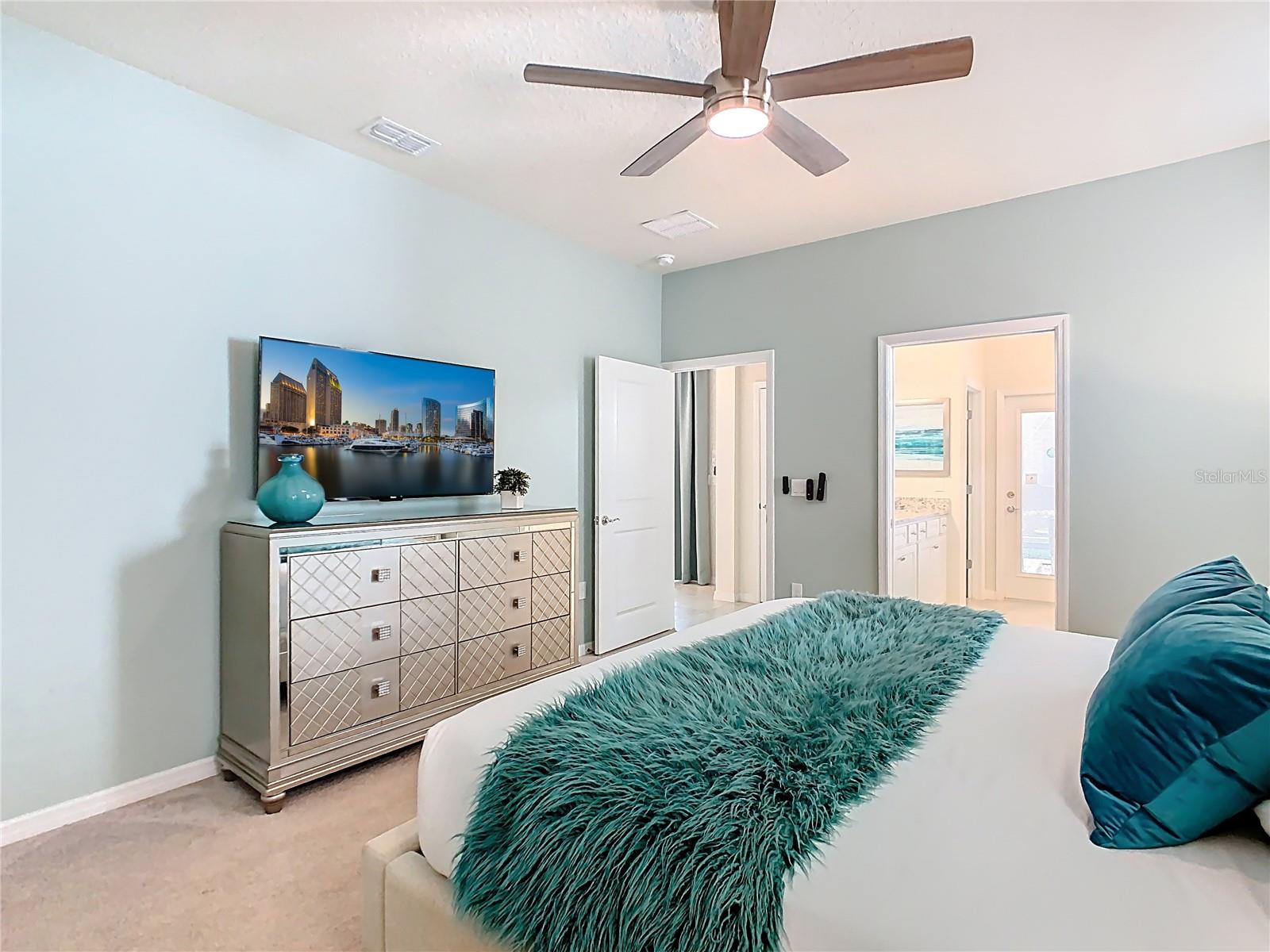 WINDSOR ISLAND RESIDENCE PH 3 - Residential