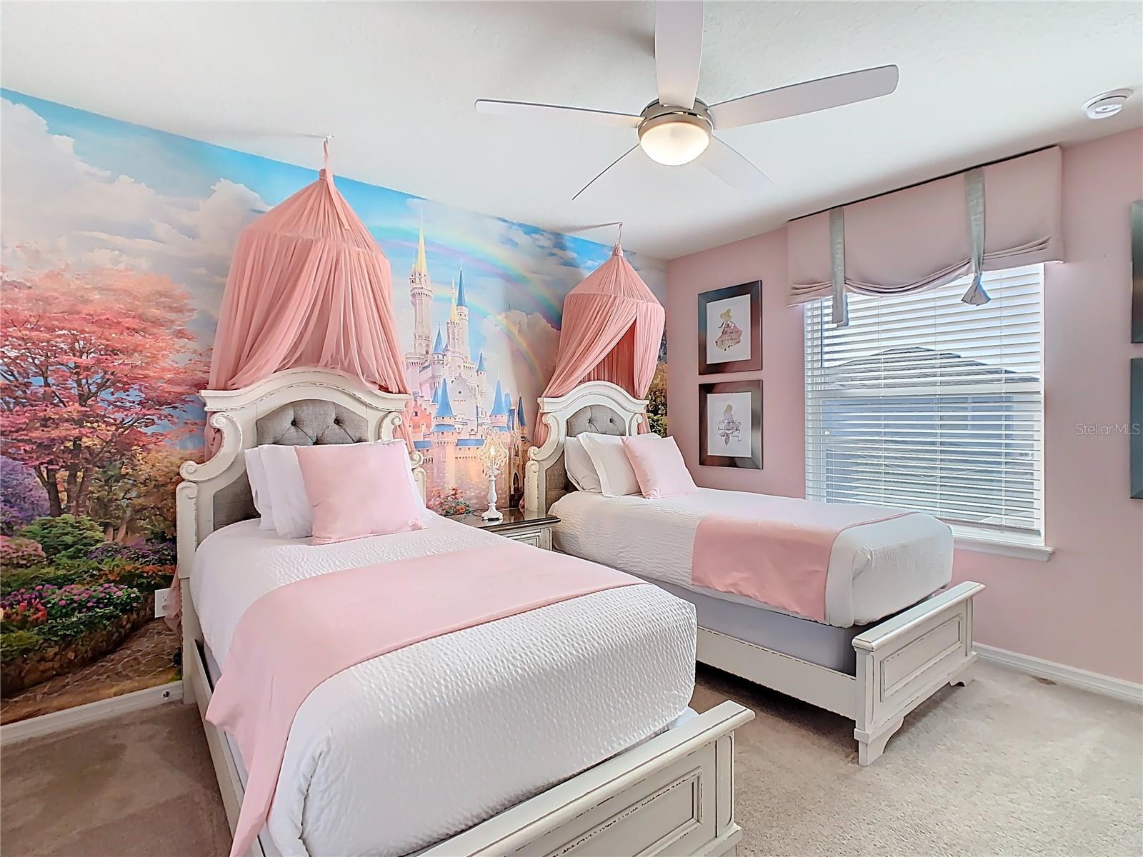 WINDSOR ISLAND RESIDENCE PH 3 - Residential