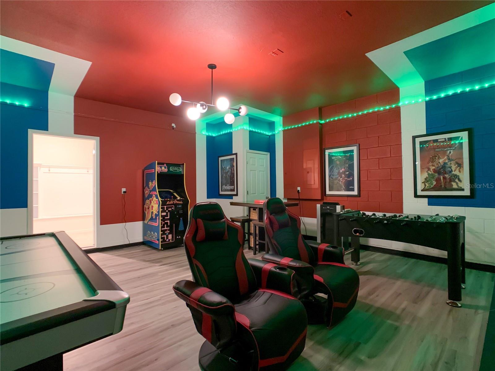 WINDSOR ISLAND RESIDENCE PH 3 - Residential