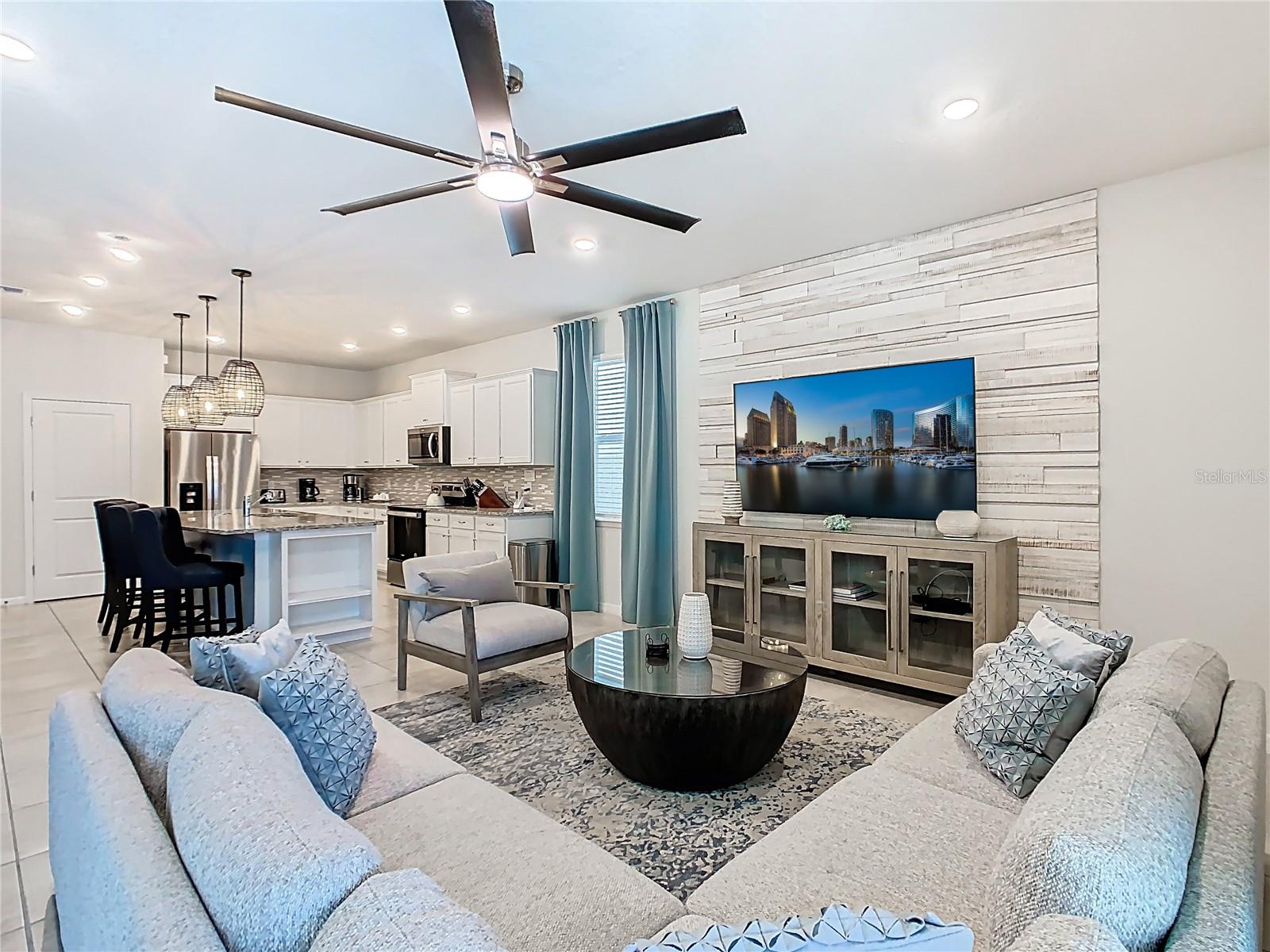 WINDSOR ISLAND RESIDENCE PH 3 - Residential