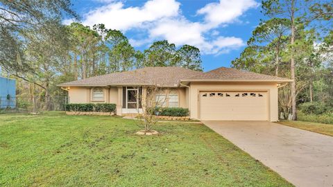 A home in LAKE WALES