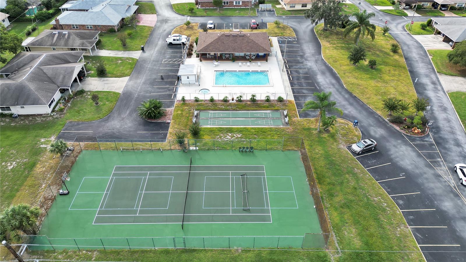 VILLASTHE 02 - Residential