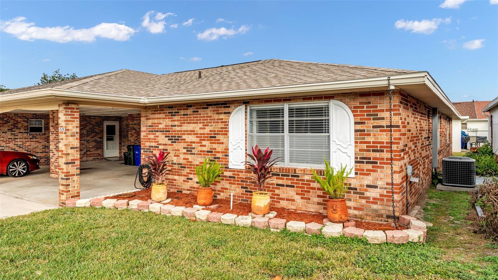 VILLASTHE 02 - Residential