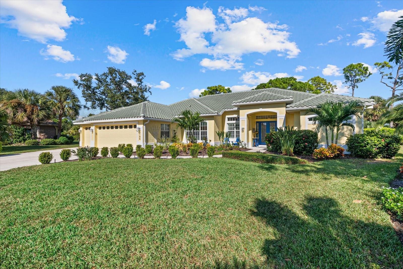 CALUSA LAKES - Residential