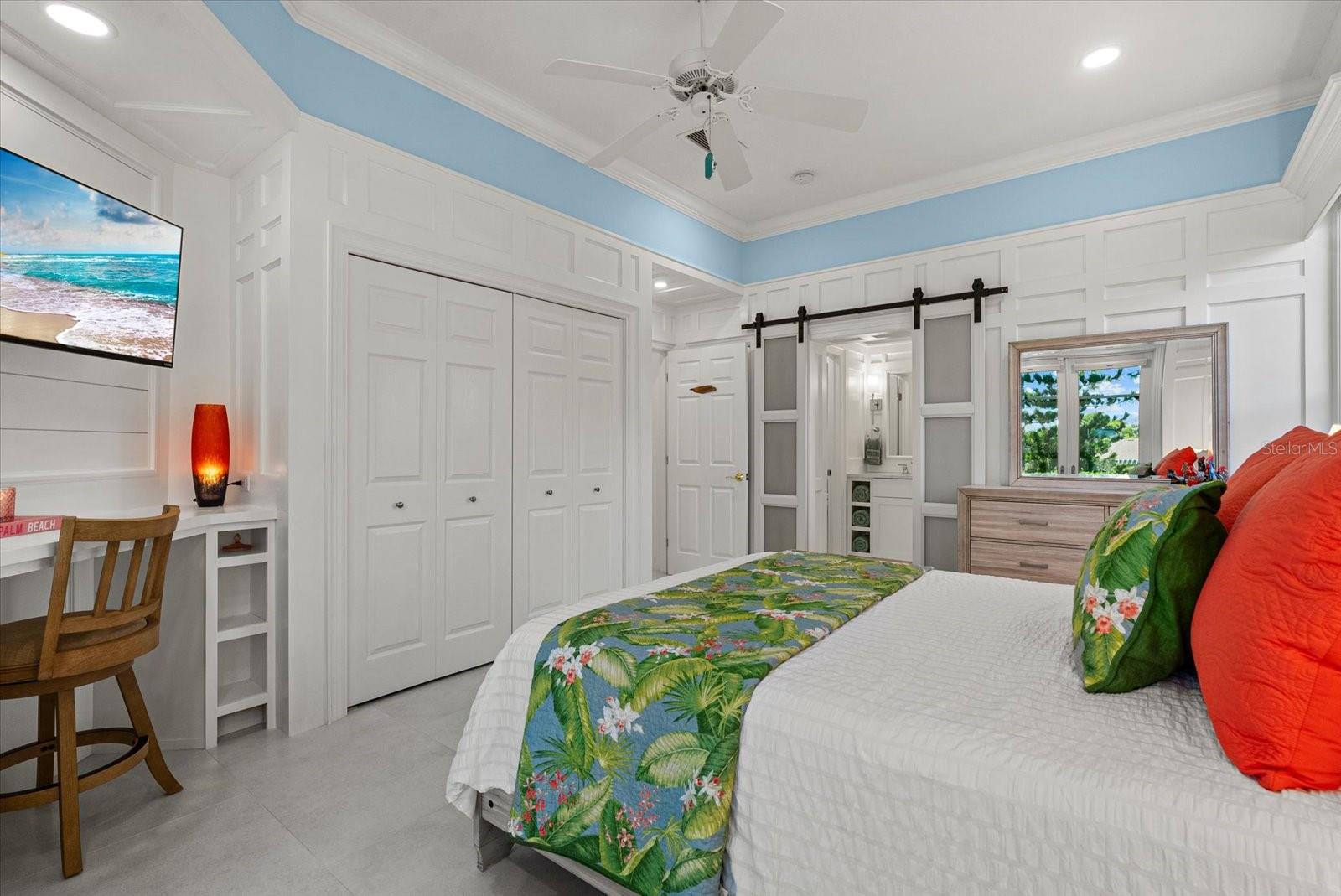 CALUSA LAKES - Residential