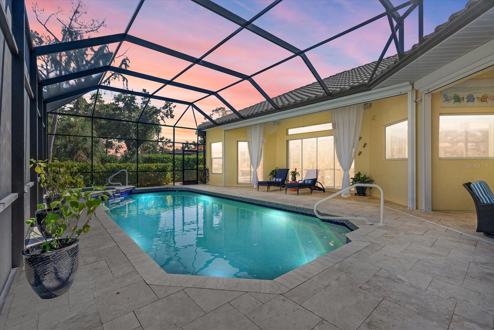 CALUSA LAKES - Residential