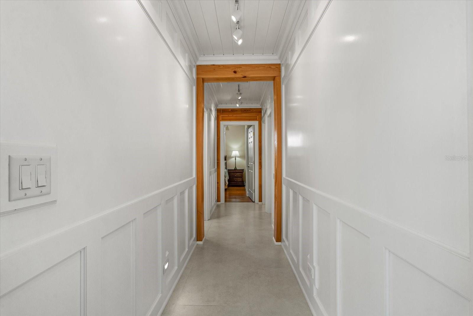 CALUSA LAKES - Residential