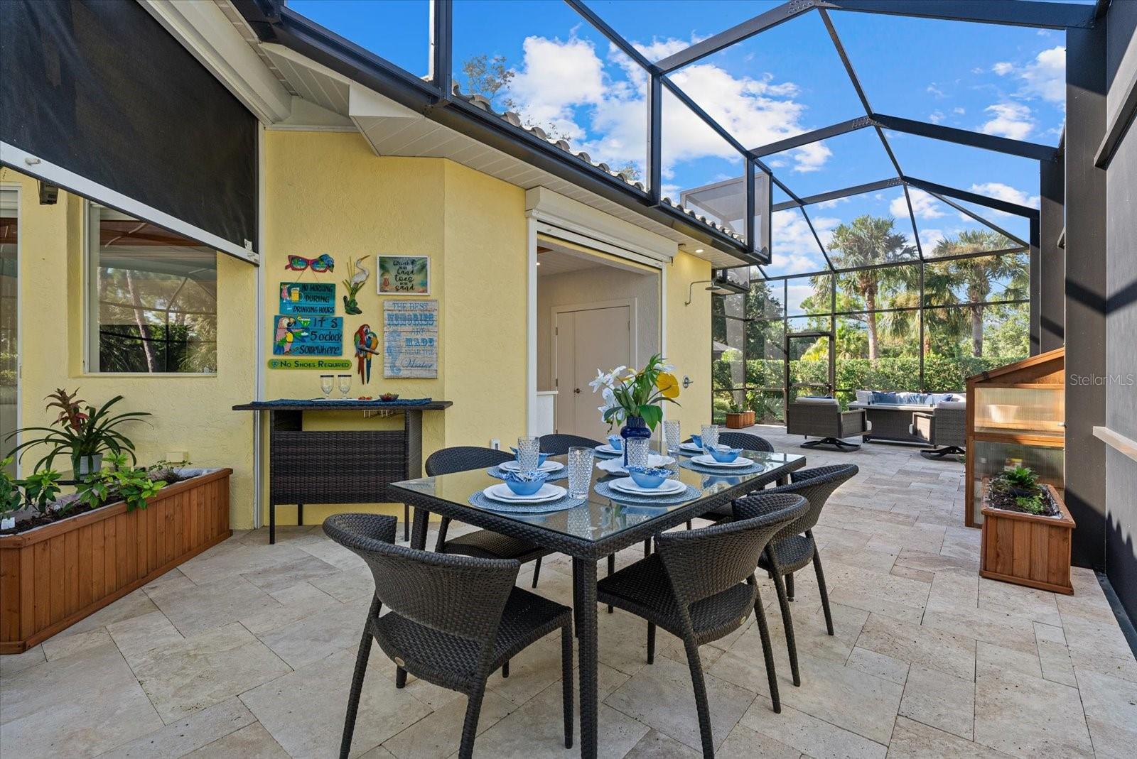 CALUSA LAKES - Residential