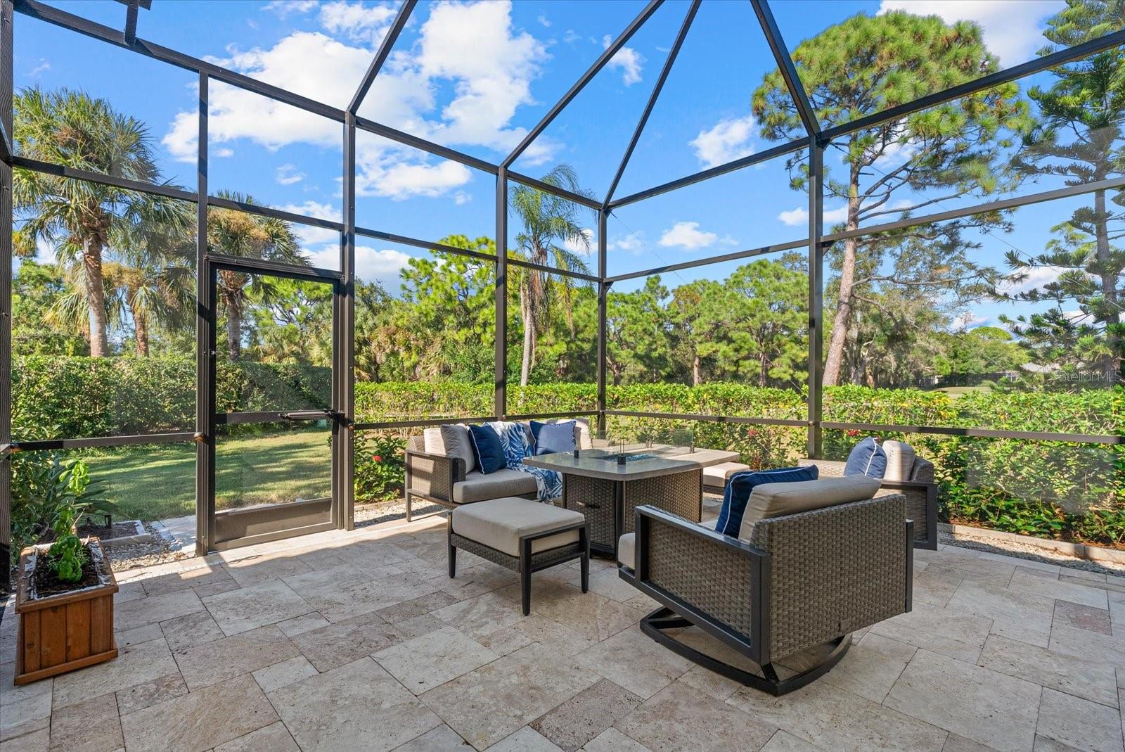 CALUSA LAKES - Residential