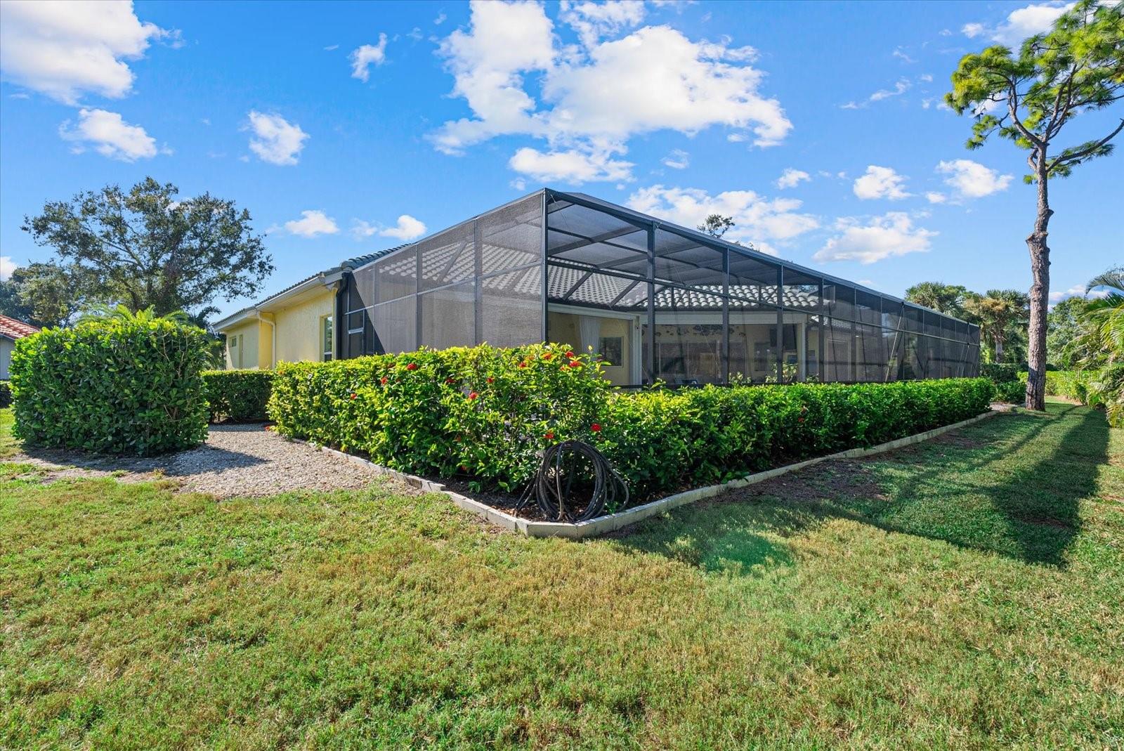 CALUSA LAKES - Residential