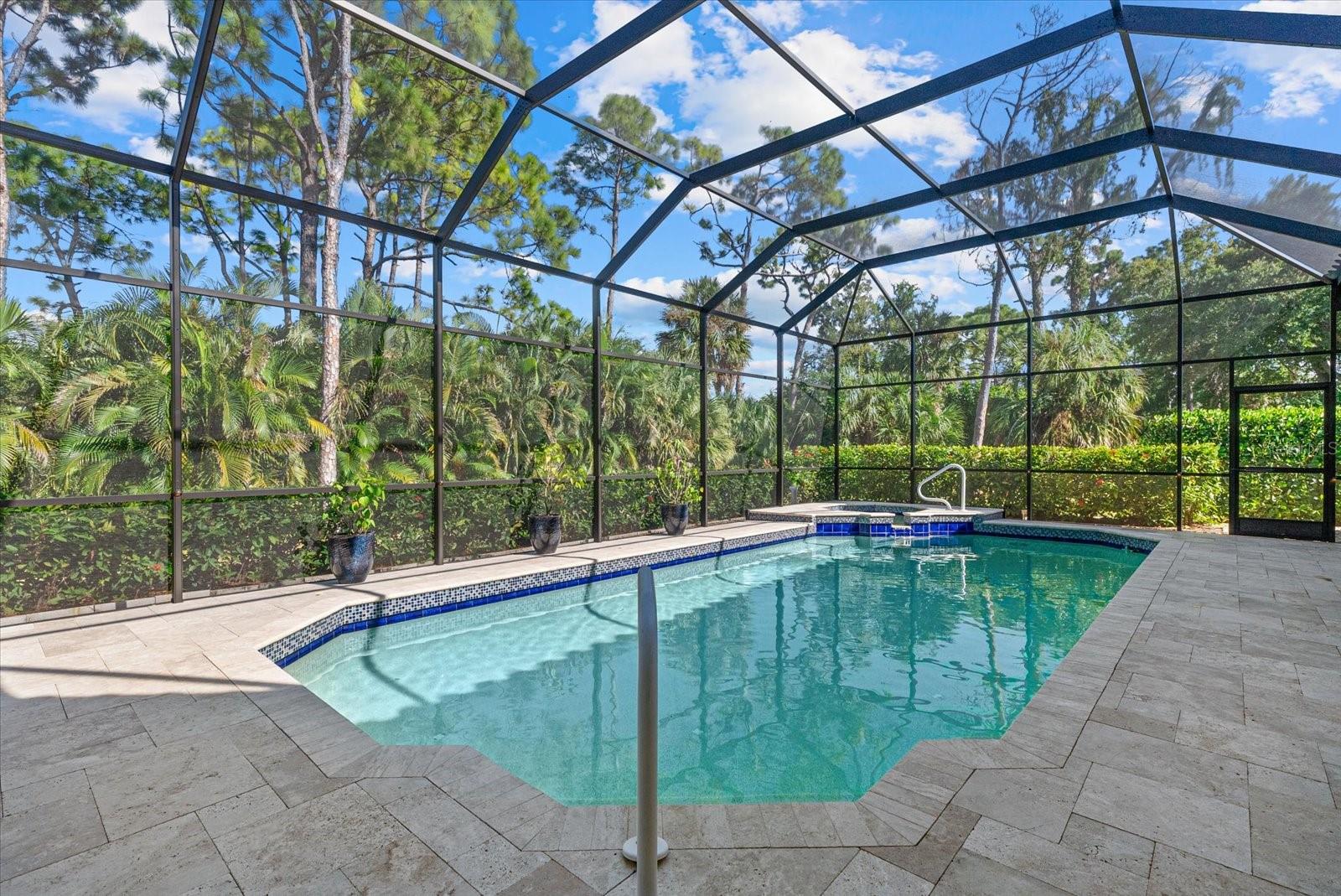 CALUSA LAKES - Residential