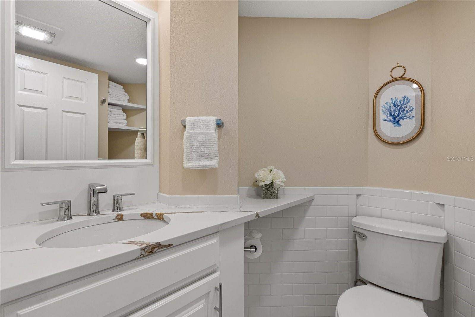 CALUSA LAKES - Residential