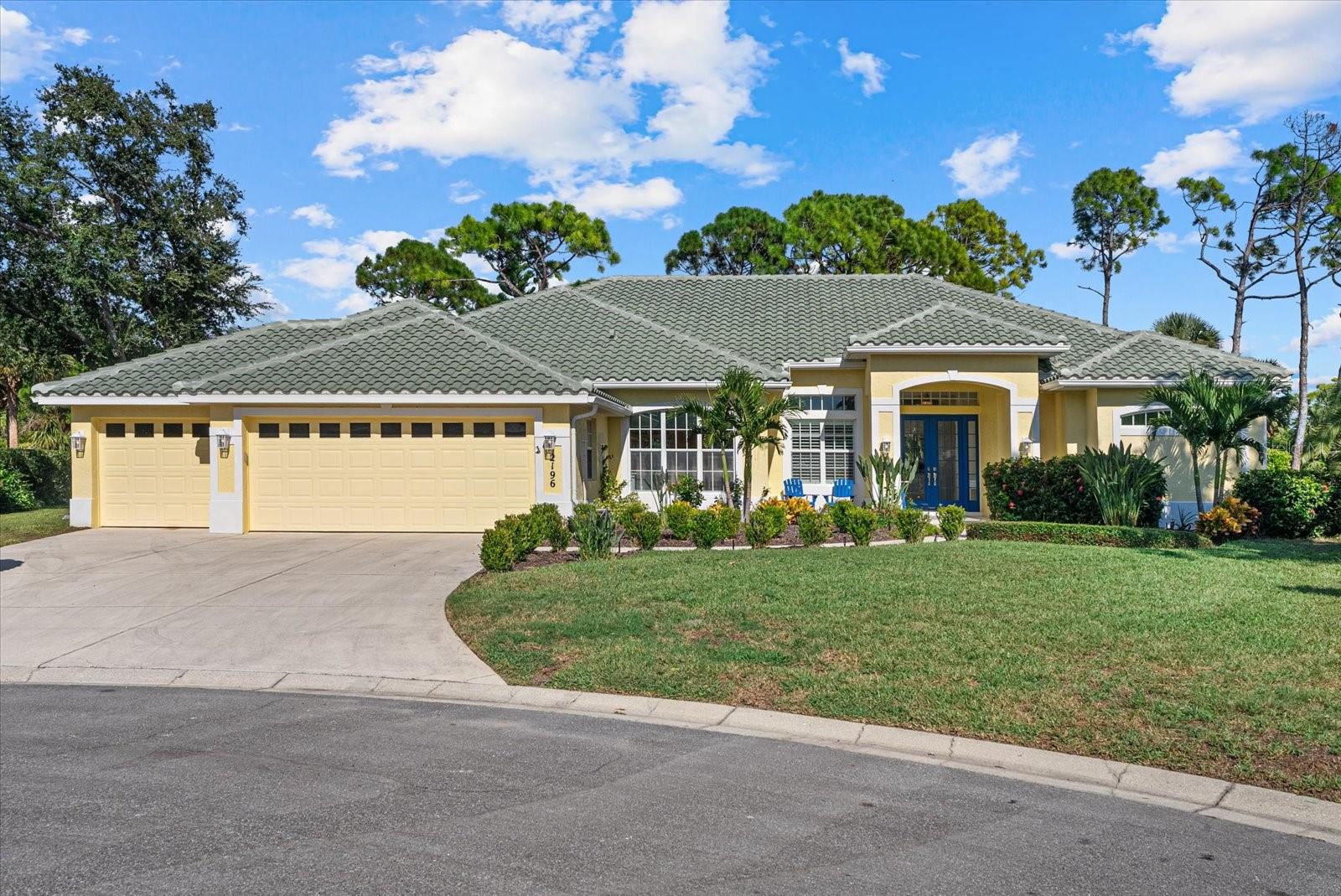 CALUSA LAKES - Residential