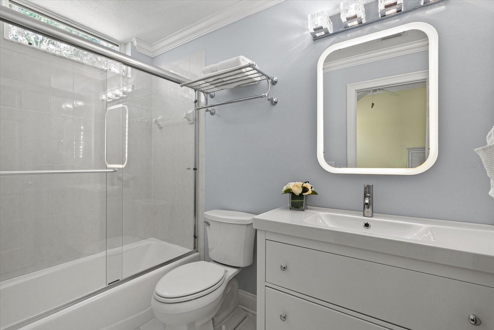 CALUSA LAKES - Residential