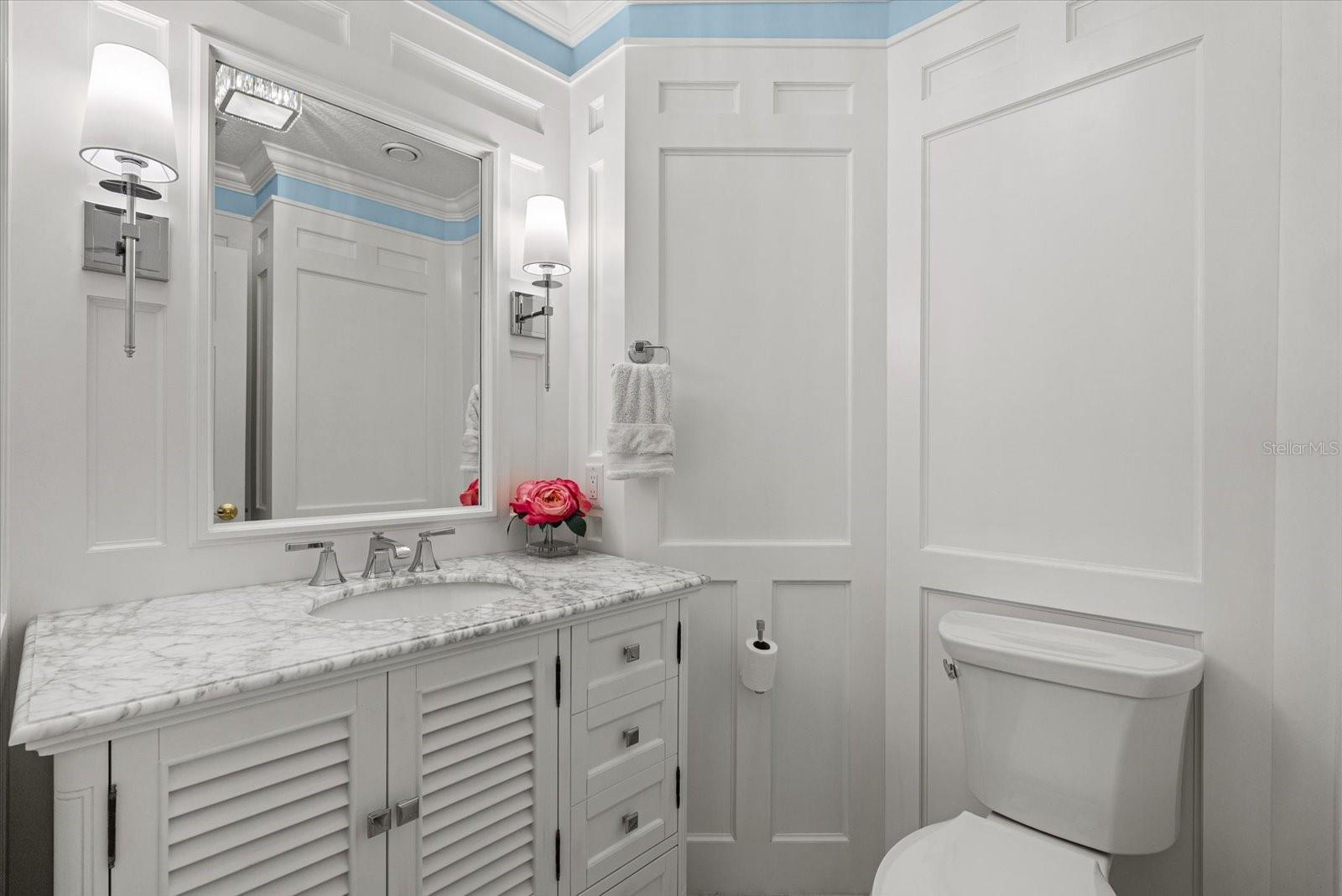 CALUSA LAKES - Residential