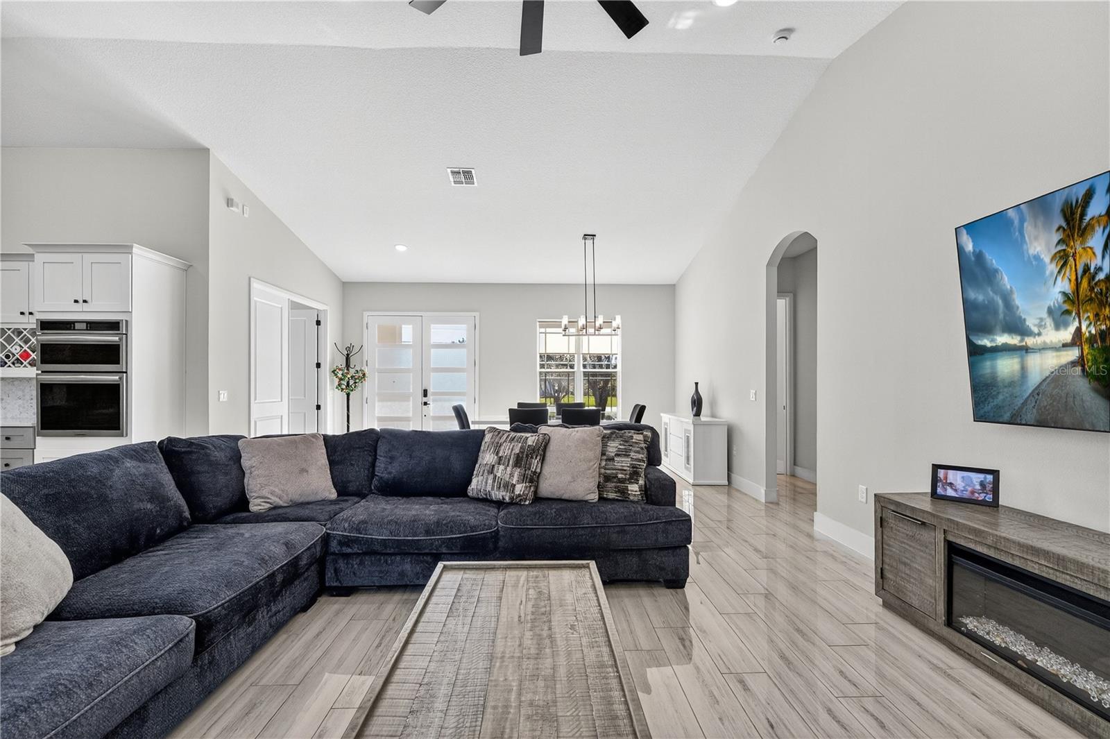 CAPE ORLANDO ESTATES - Residential