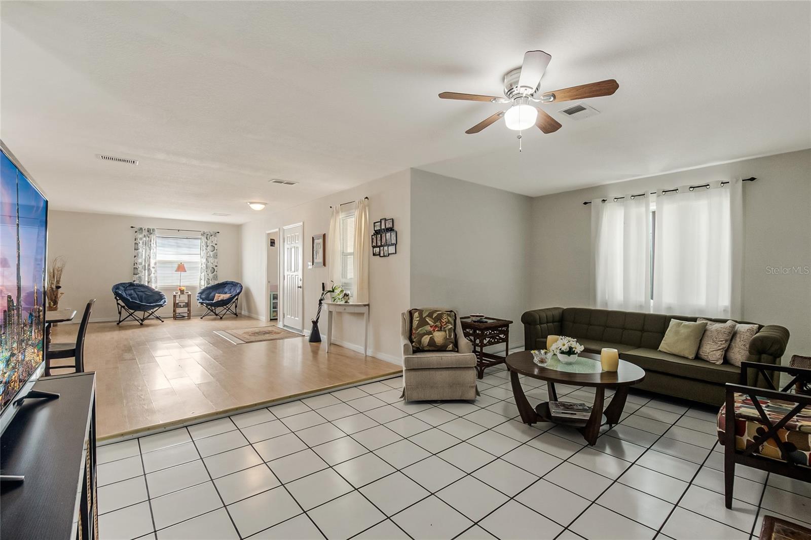 TANGELO PARK SEC 04 - Residential