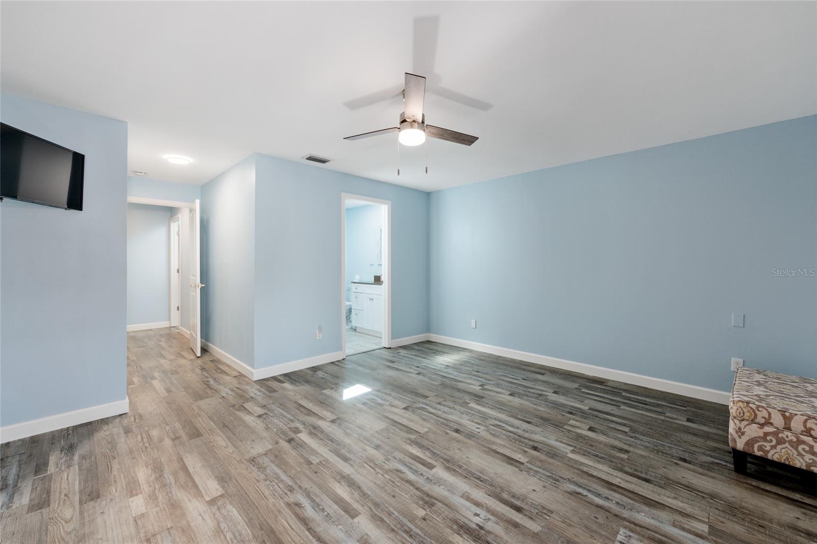 RIVERHAVEN VILLAGE - Residential