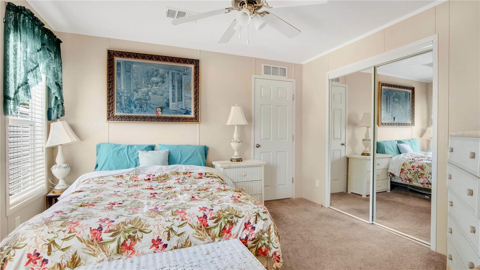 TROPICAL MOBILE HM VILLAGE SEC 02 - Residential