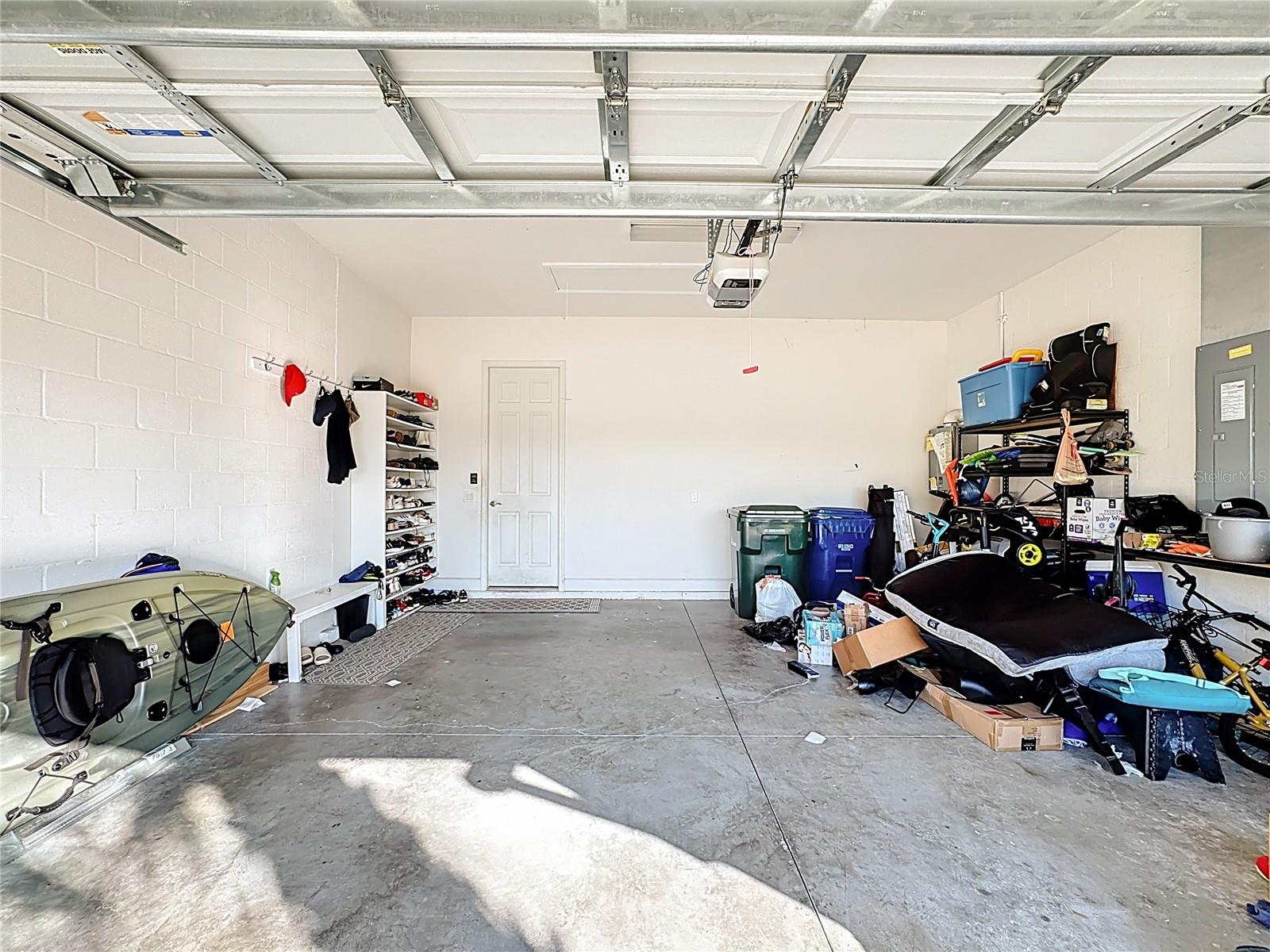 ARBOR LAKES ON PALMER RANCH - Residential