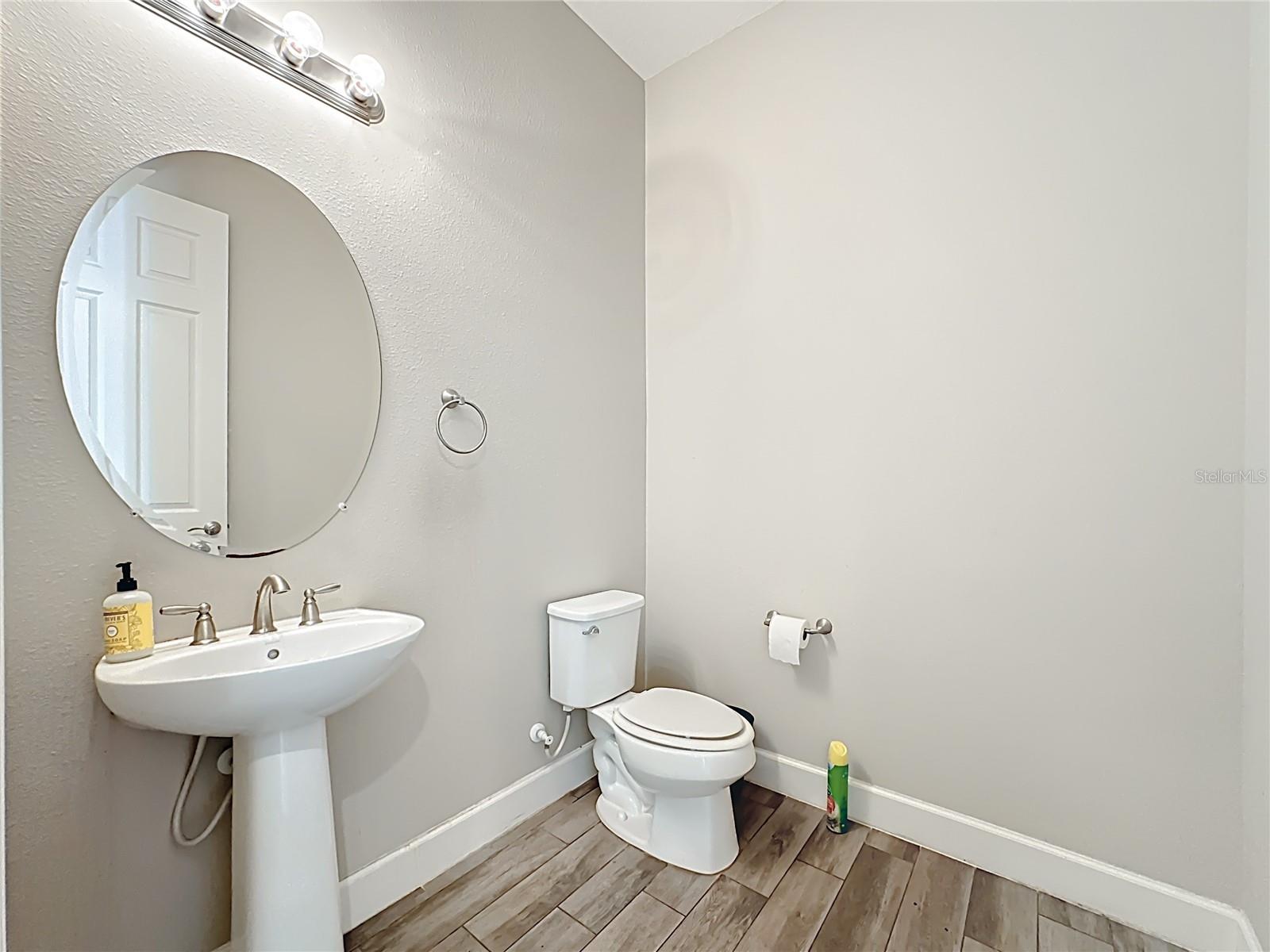 ARBOR LAKES ON PALMER RANCH - Residential