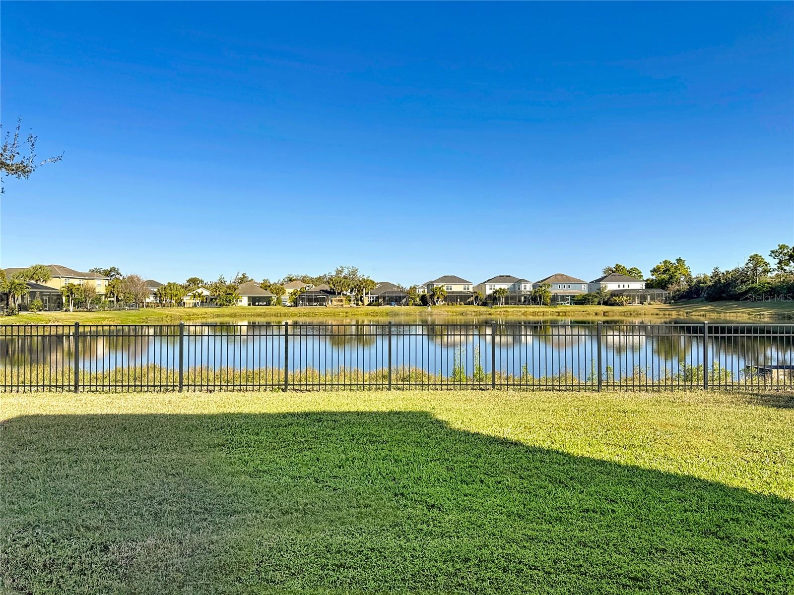 ARBOR LAKES ON PALMER RANCH - Residential