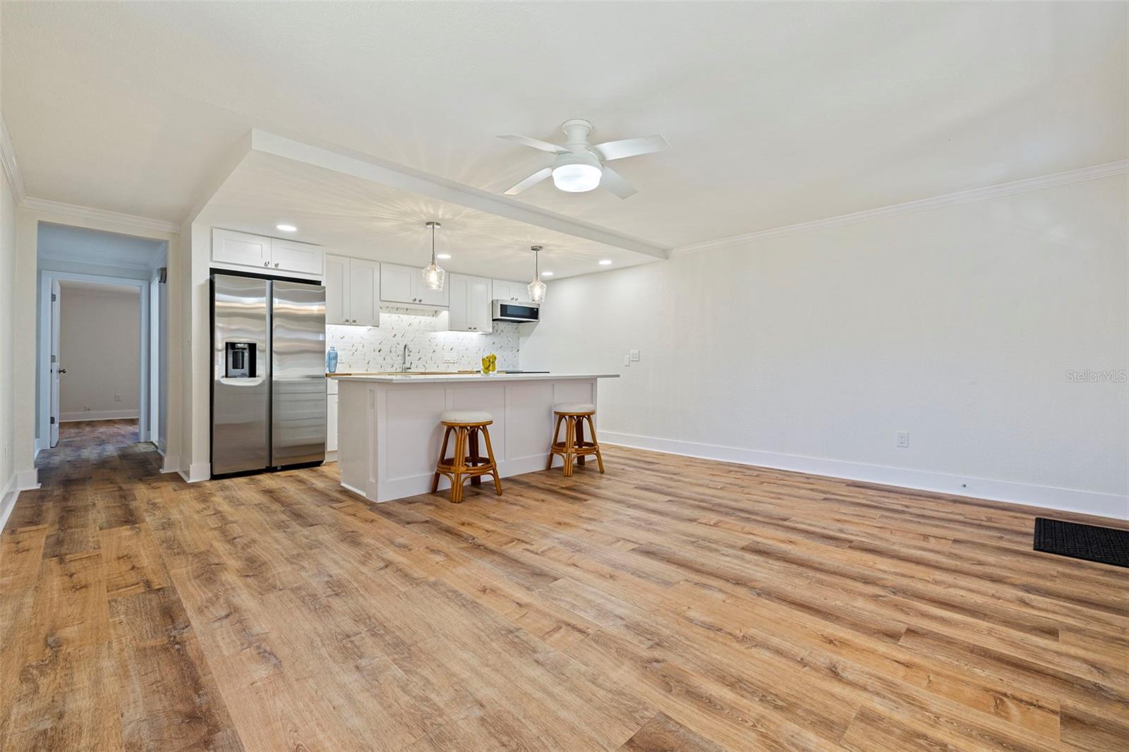 ROYAL PALM CONDO - Residential